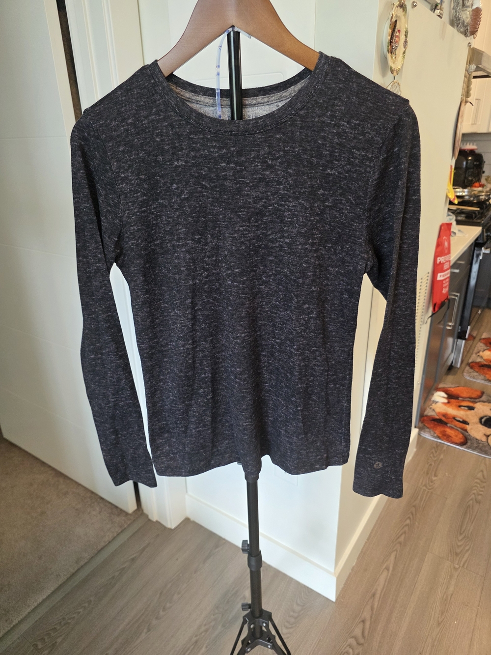 Danskin Charcoal Heather Long Sleeve Crew Neck Top
